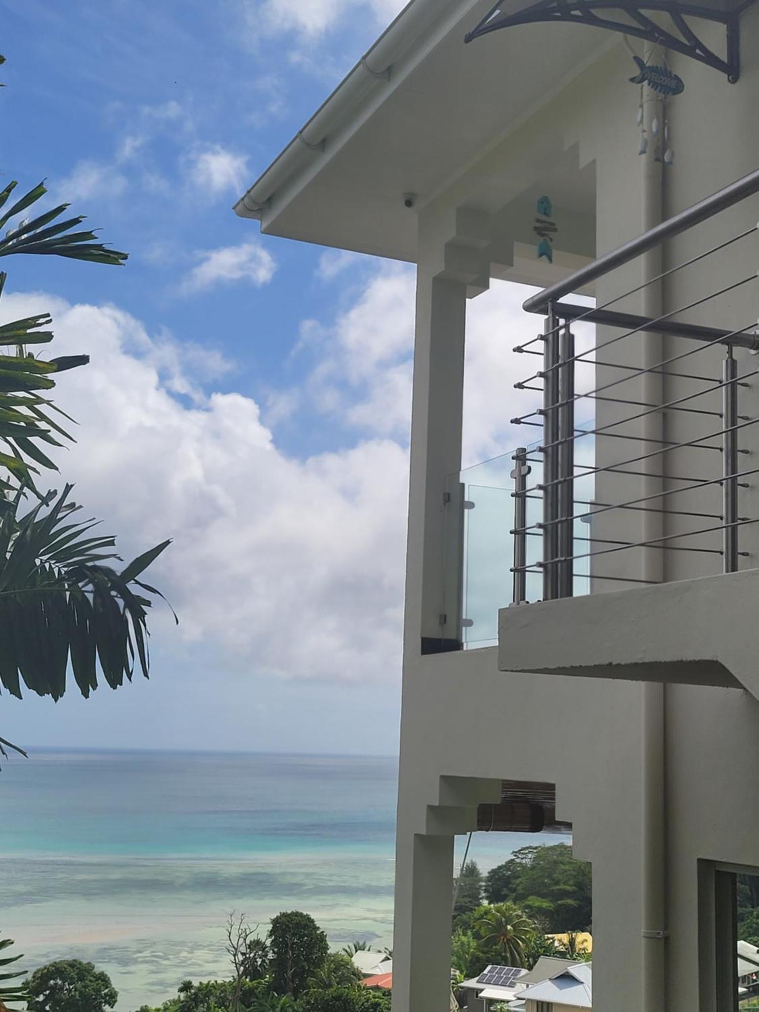 Sunset View Self Catering Apartamento Anse Boileau Exterior foto