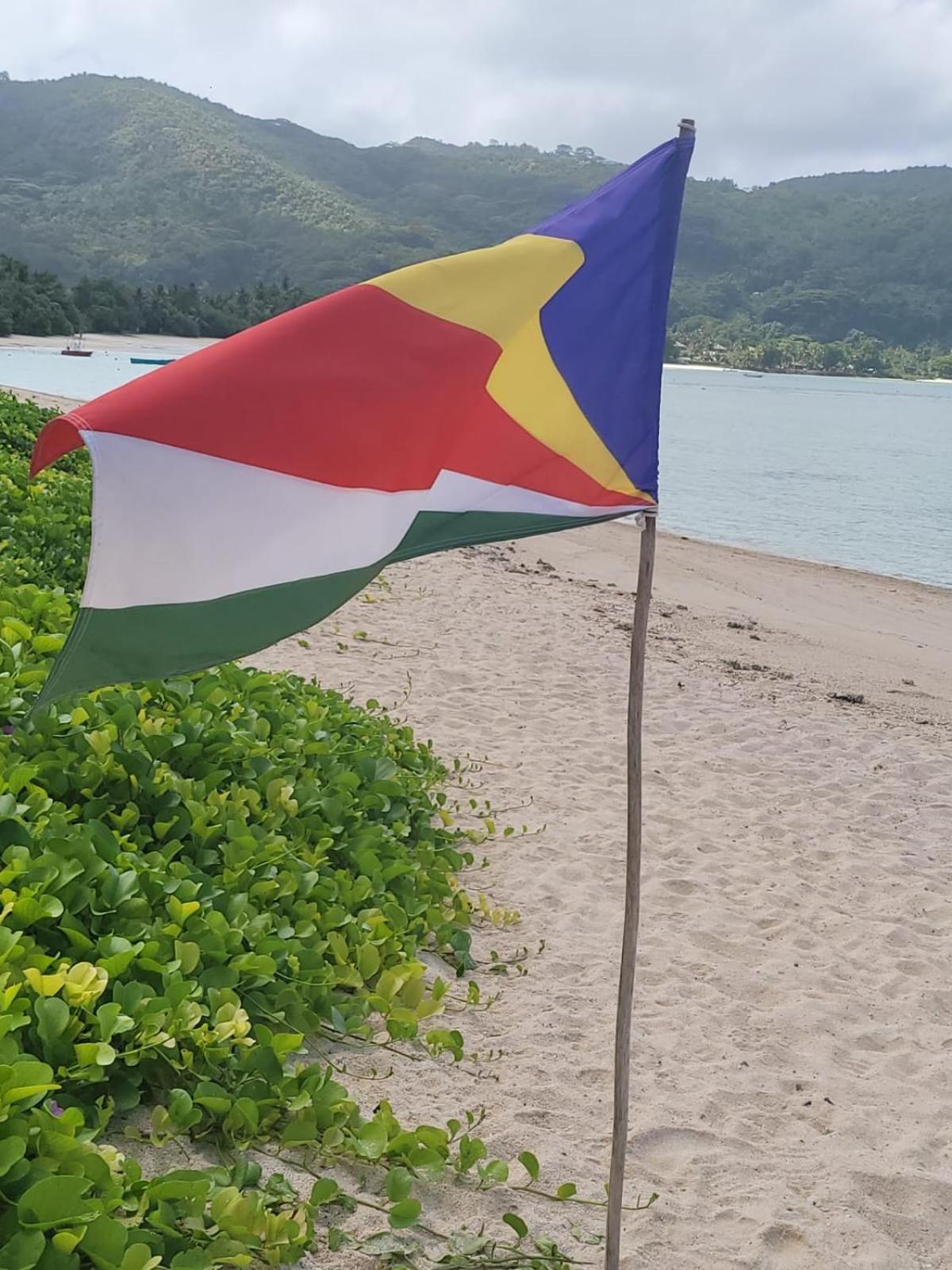 Sunset View Self Catering Apartamento Anse Boileau Exterior foto