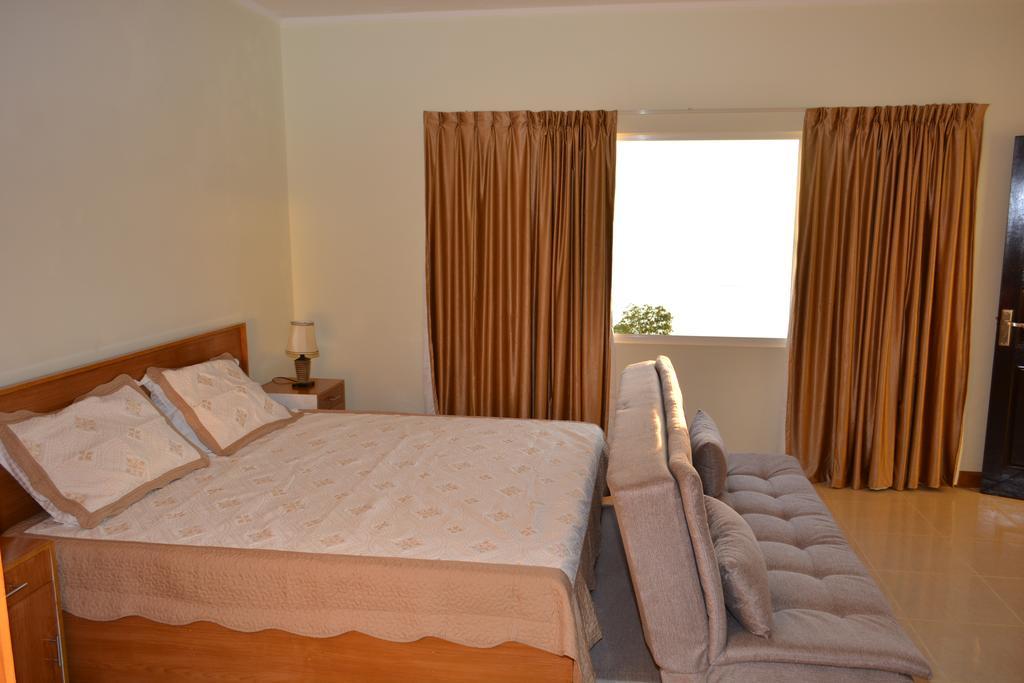 Sunset View Self Catering Apartamento Anse Boileau Quarto foto
