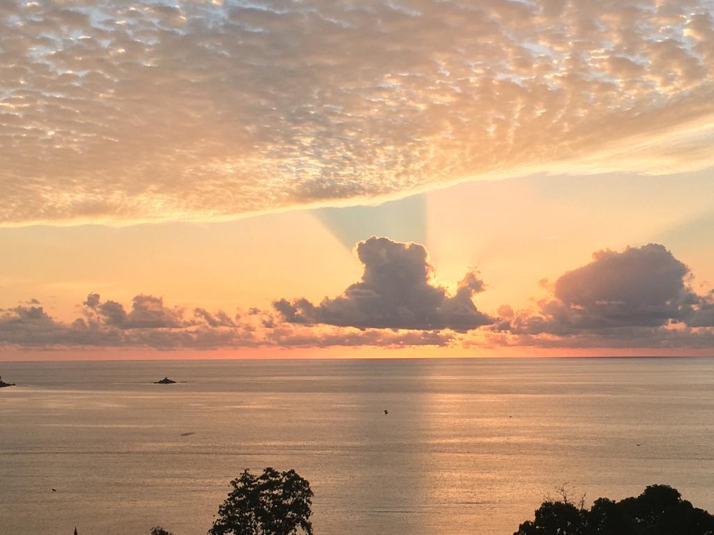 Sunset View Self Catering Apartamento Anse Boileau Exterior foto